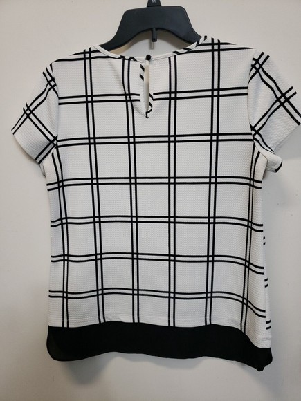New York Collection Black & White geometric top Sleeve Size Small shell - Picture 7 of 8